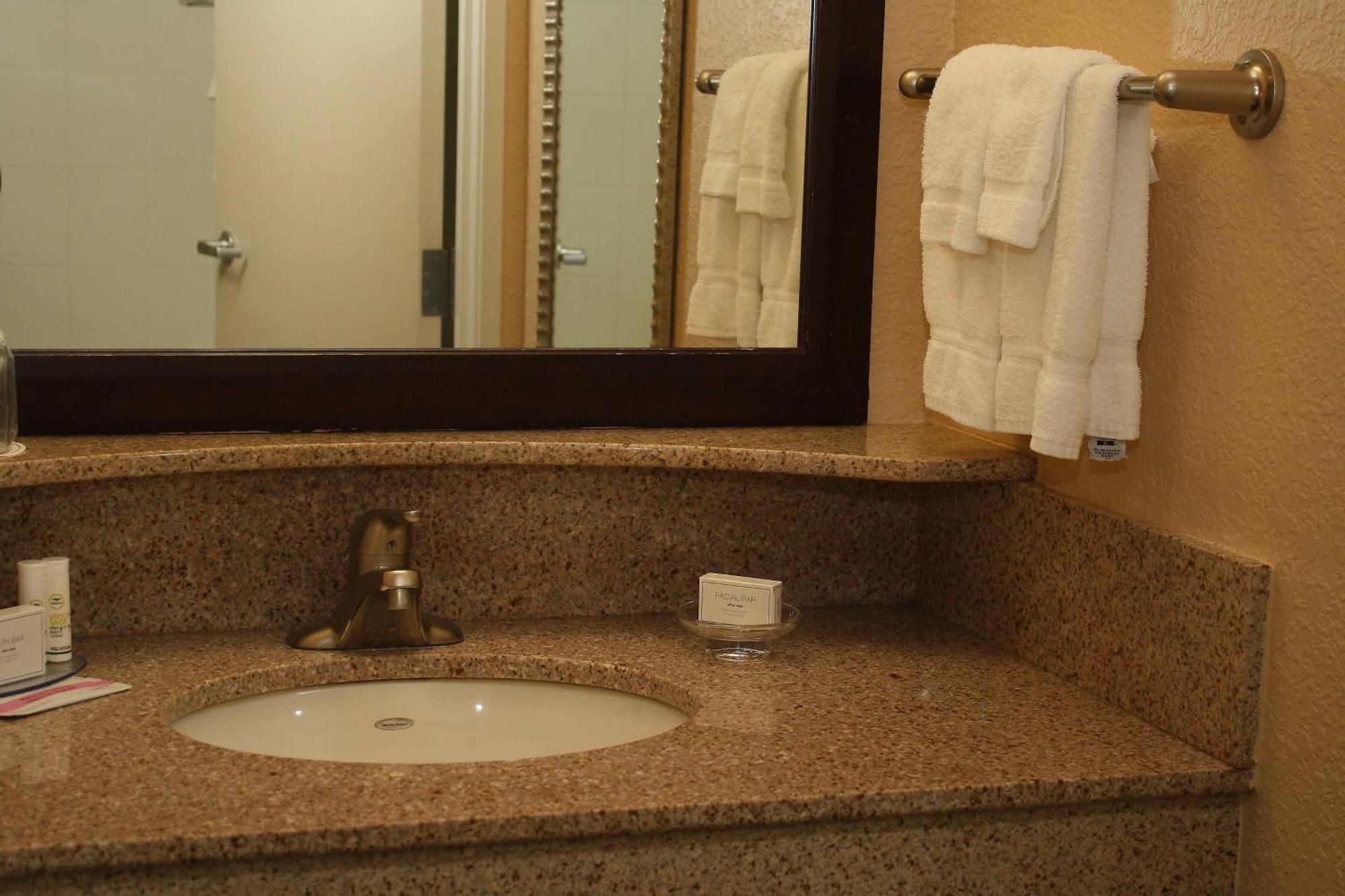 Springhill Suites Morgantown Εξωτερικό φωτογραφία